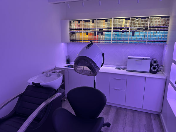 Introducing Instant Color-Seal Technology: Lab-Engineered, Stylist-Tested, Color-Proven